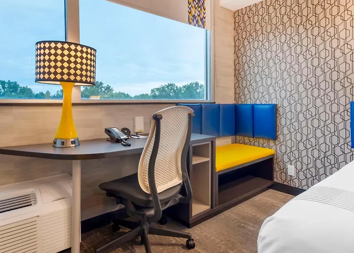 Glo Best Western Kanata Ottawa West
