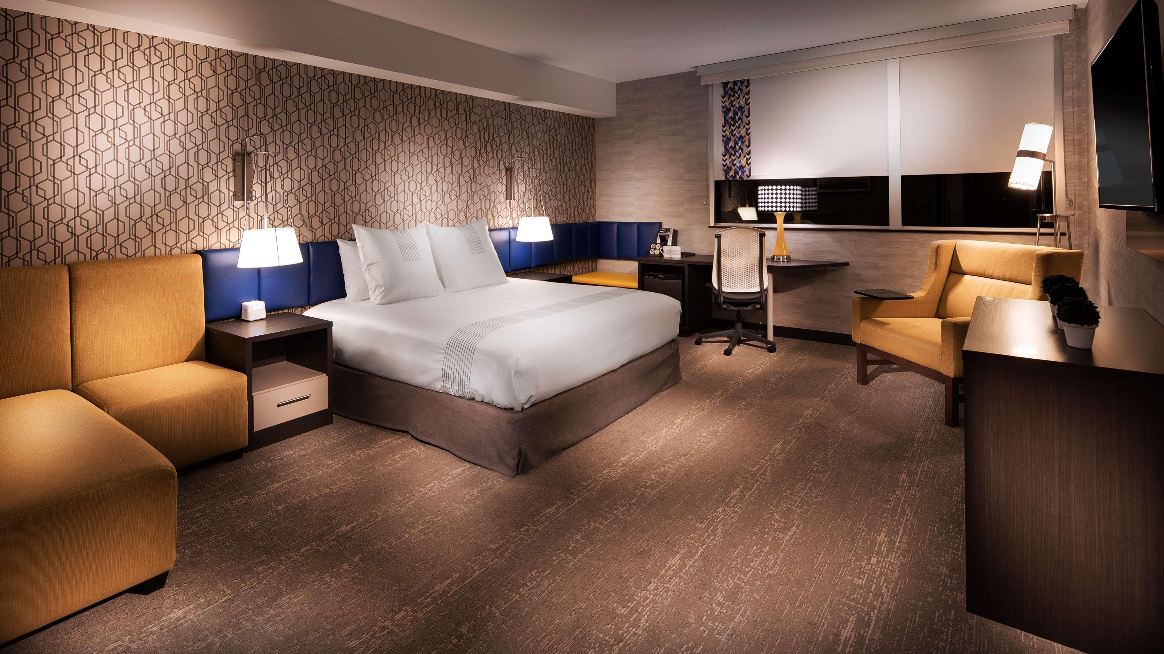 Hotel Glo Western Kanata West